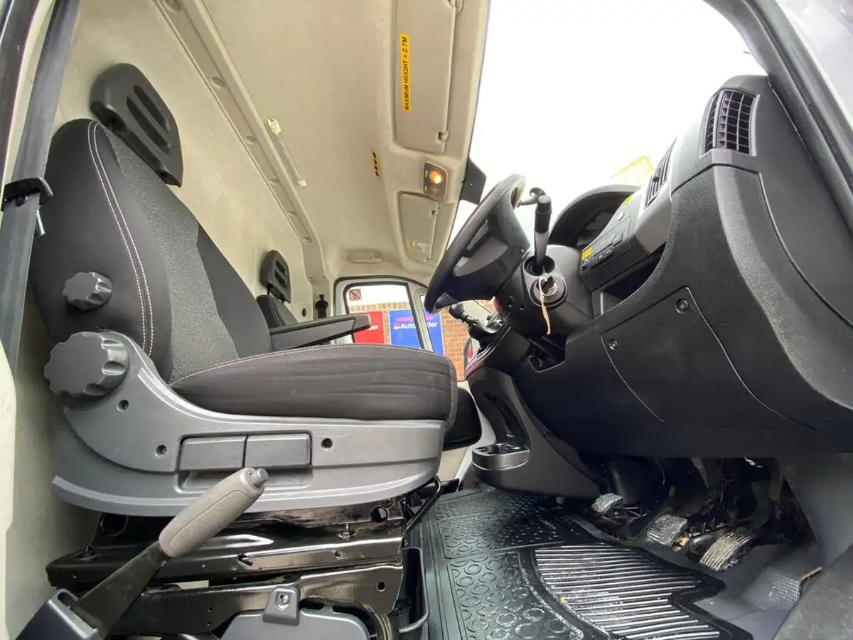 2016-fiat-ducato-23td-35-lh2-tecnico-big-32