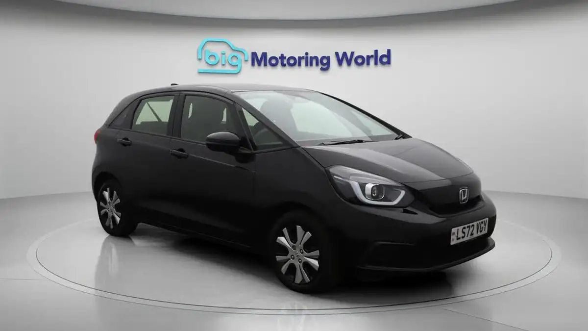 2022-honda-jazz-15-i-mmd-sr-109ps-big-1