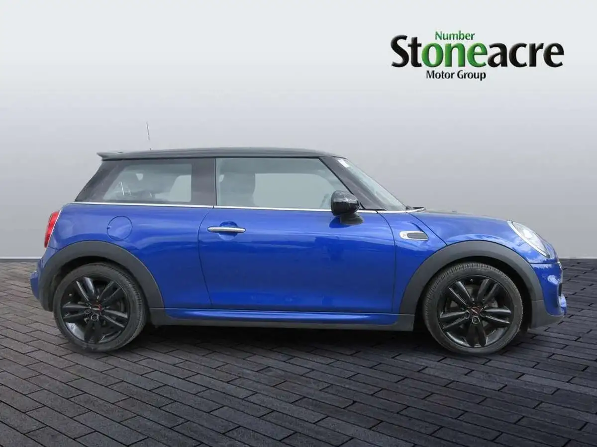 2019-mini-cooper-15-cooper-sport-hatchback-3d-big-7
