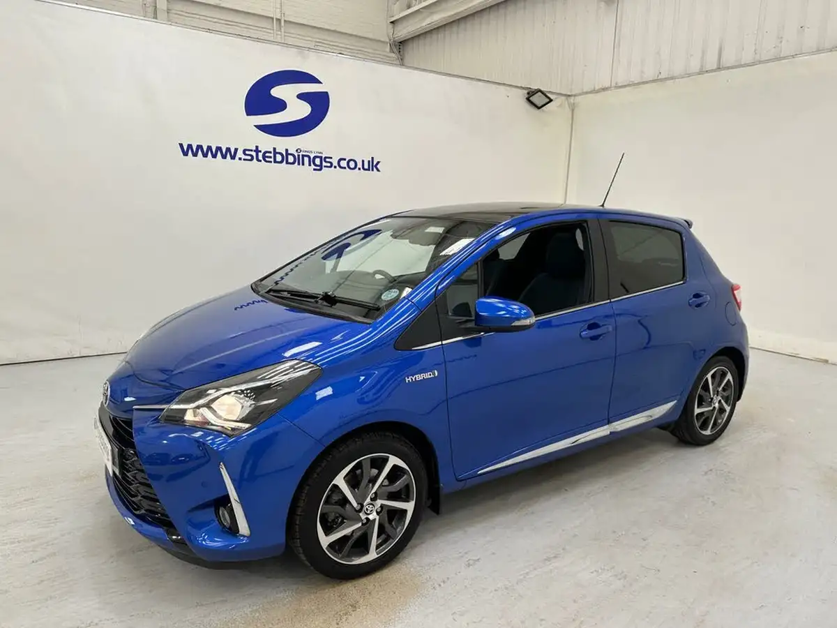 2018-toyota-yaris-15-vvt-i-excel-hybrid-big-3