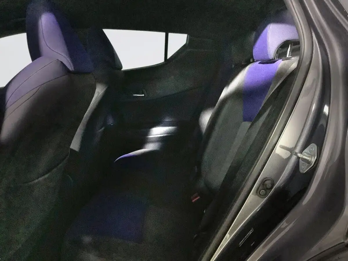 2018-toyota-c-hr-12-dynamic-cvt-big-14