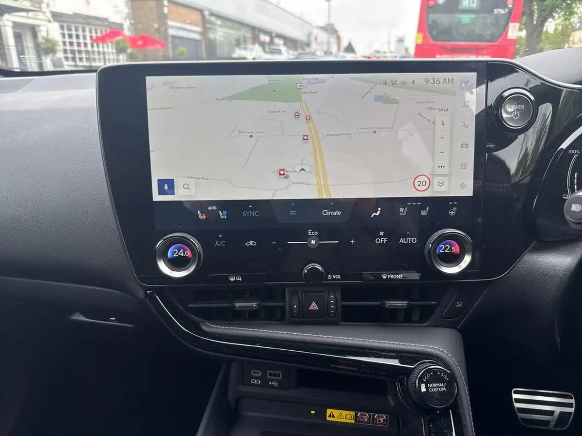 2022-lexus-nx-450h-25-f-sport-premium-plus-pack-big-19