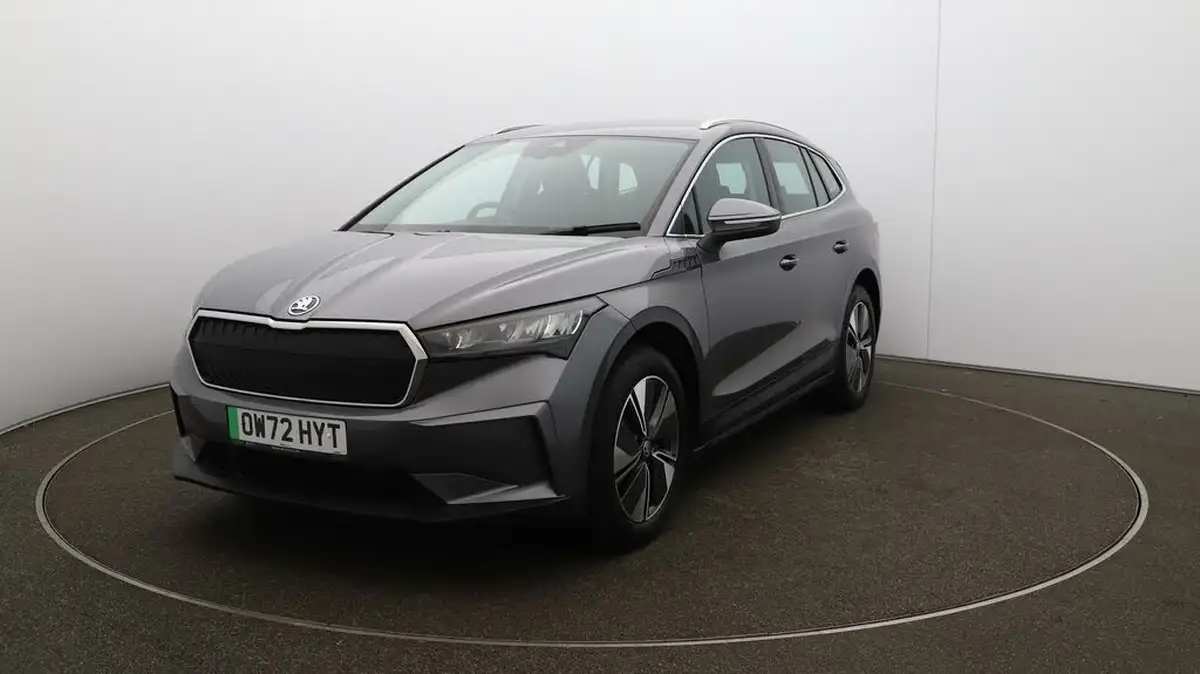 2022-skoda-enyaq-e-60-big-37