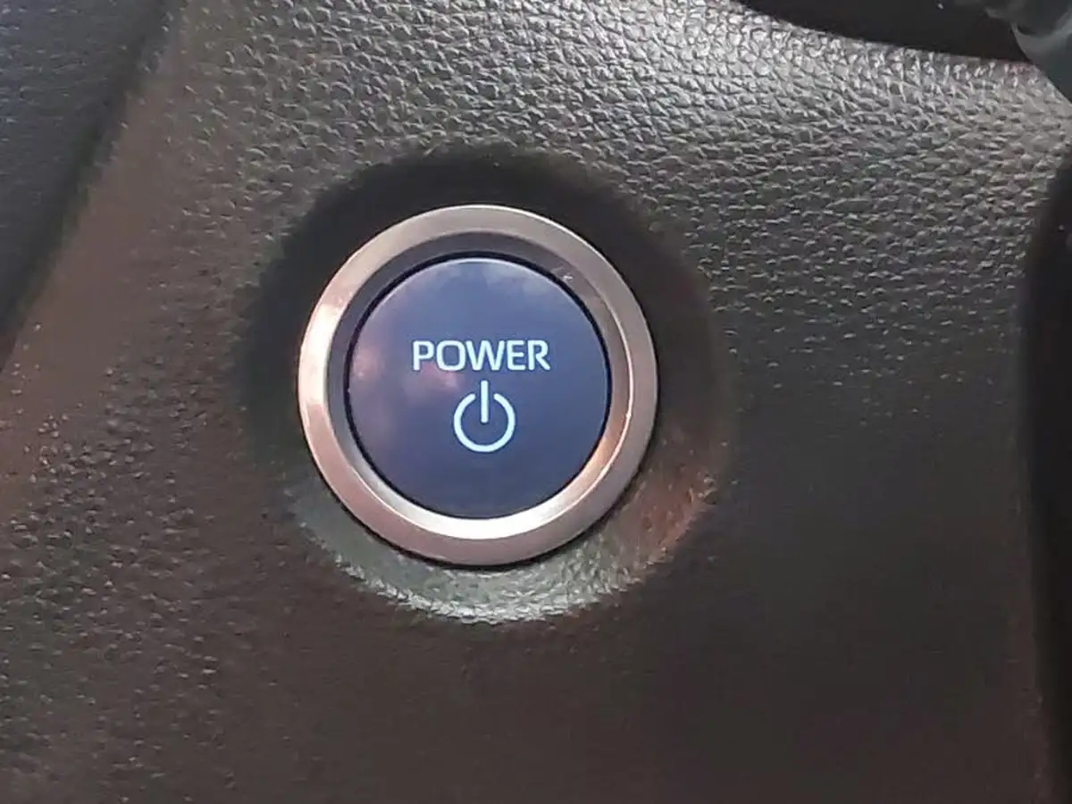2022-toyota-corolla-20-vvt-i-icon-193bhp-hatchback-big-17