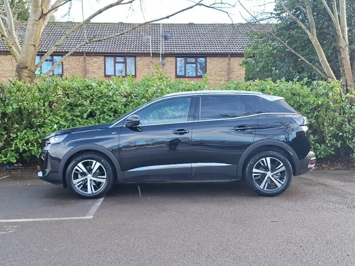 2024-peugeot-3008-suv-12-puretech-gt-136ps-hybrid-e-dsc6-big-3