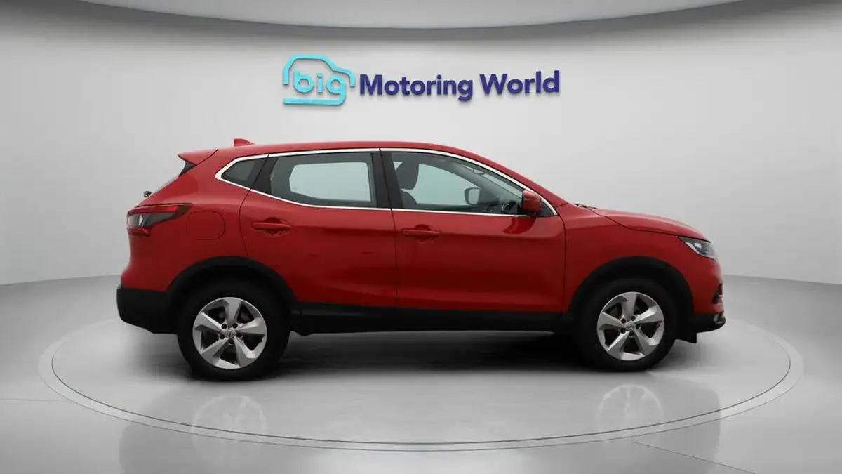 2019-nissan-qashqai-15dci-acenta-premium-heat-pack-big-8