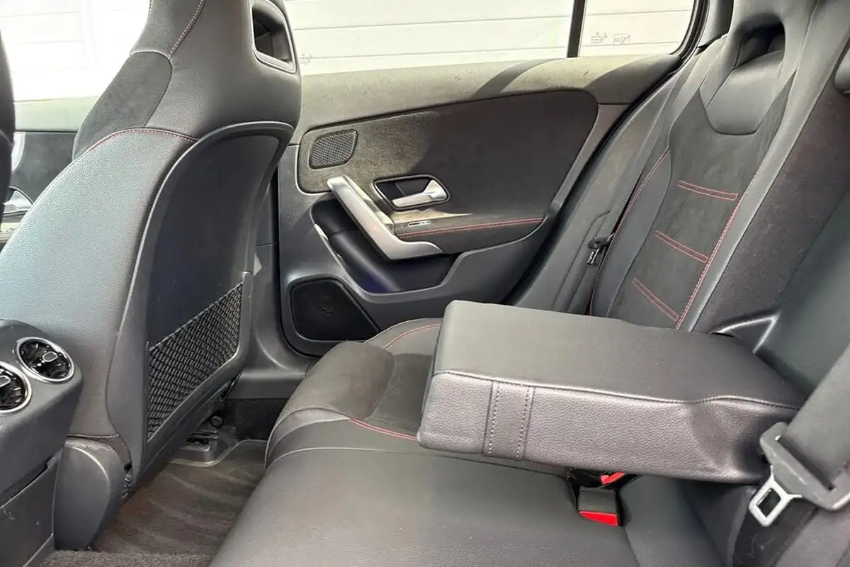 2019-mercedes-benz-a-class-13-a200-amg-line-premium-hatchback-5d-7g-dct-big-37
