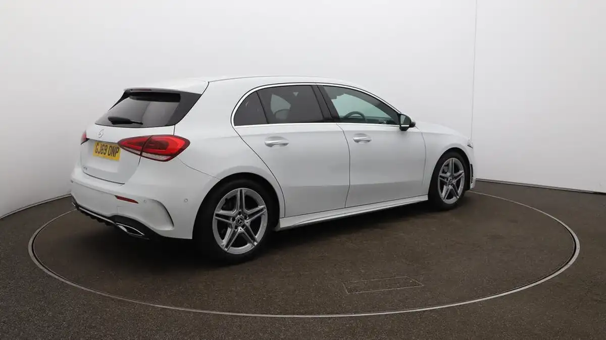 2019-mercedes-benz-a-class-13-a200-amg-line-premium-hatchback-5d-big-44