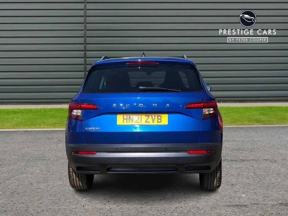 2021-skoda-karoq-15-tsi-se-drive-big-8