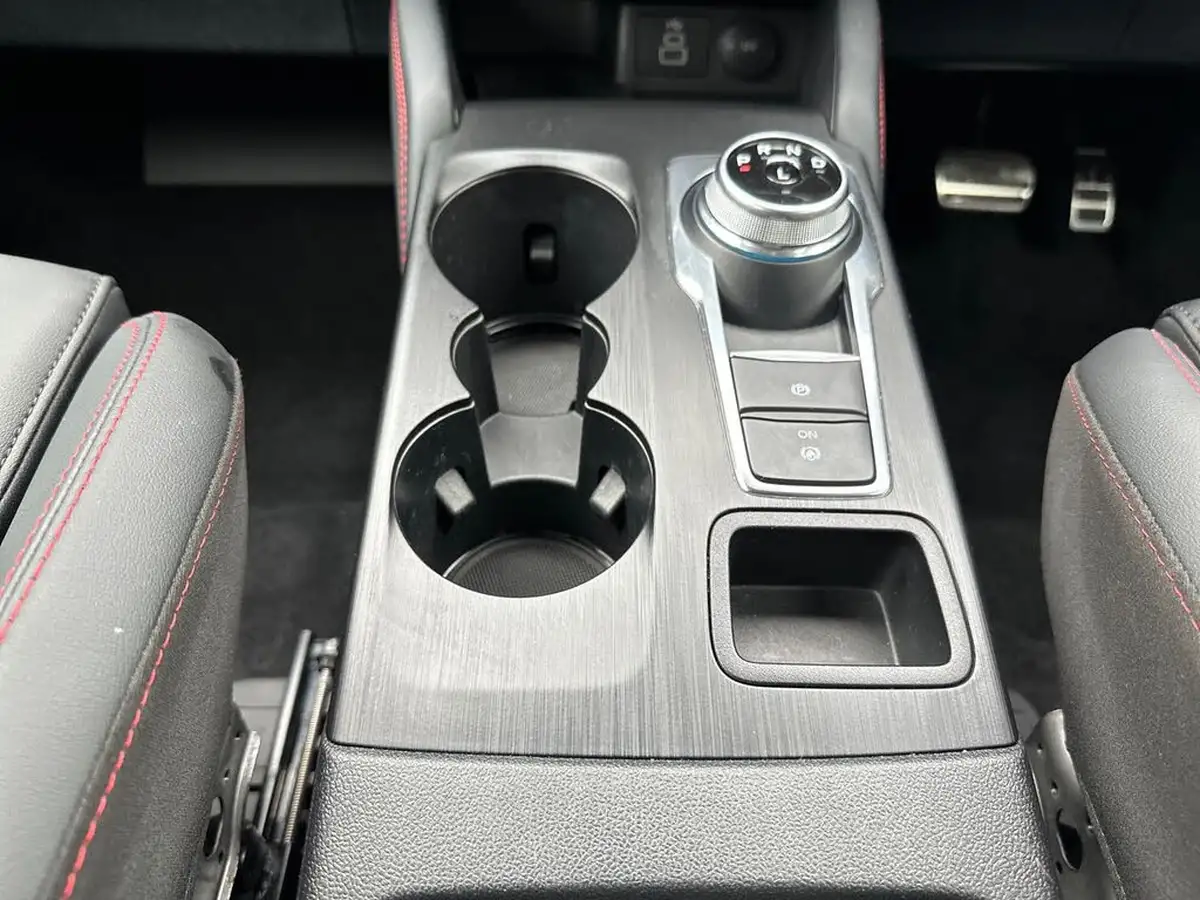 2024-ford-kuga-25t-st-line-180ps-fhev-big-27