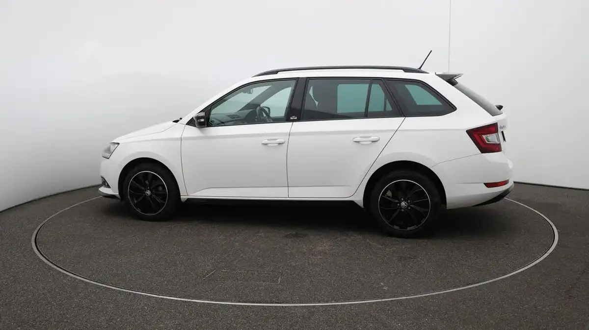 2019-skoda-fabia-10-tsi-monte-carlo-95ps-estate-big-51