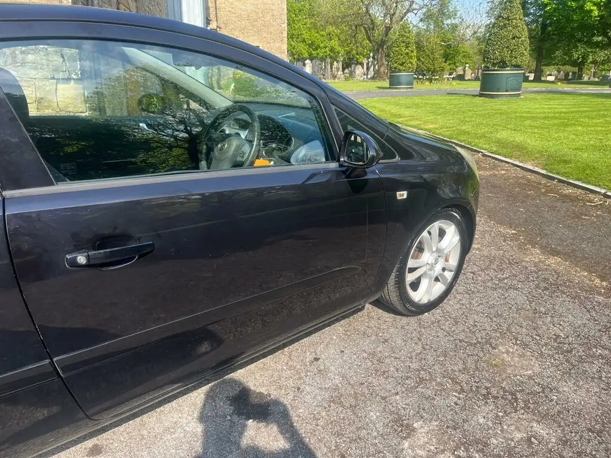 2008-vauxhall-corsa-12-sxi-3d-big-62