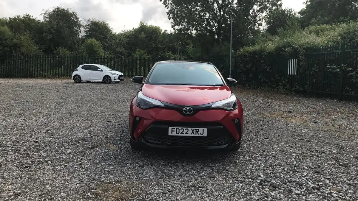 2022-toyota-c-hr-18-vvt-i-gr-sport-big-14