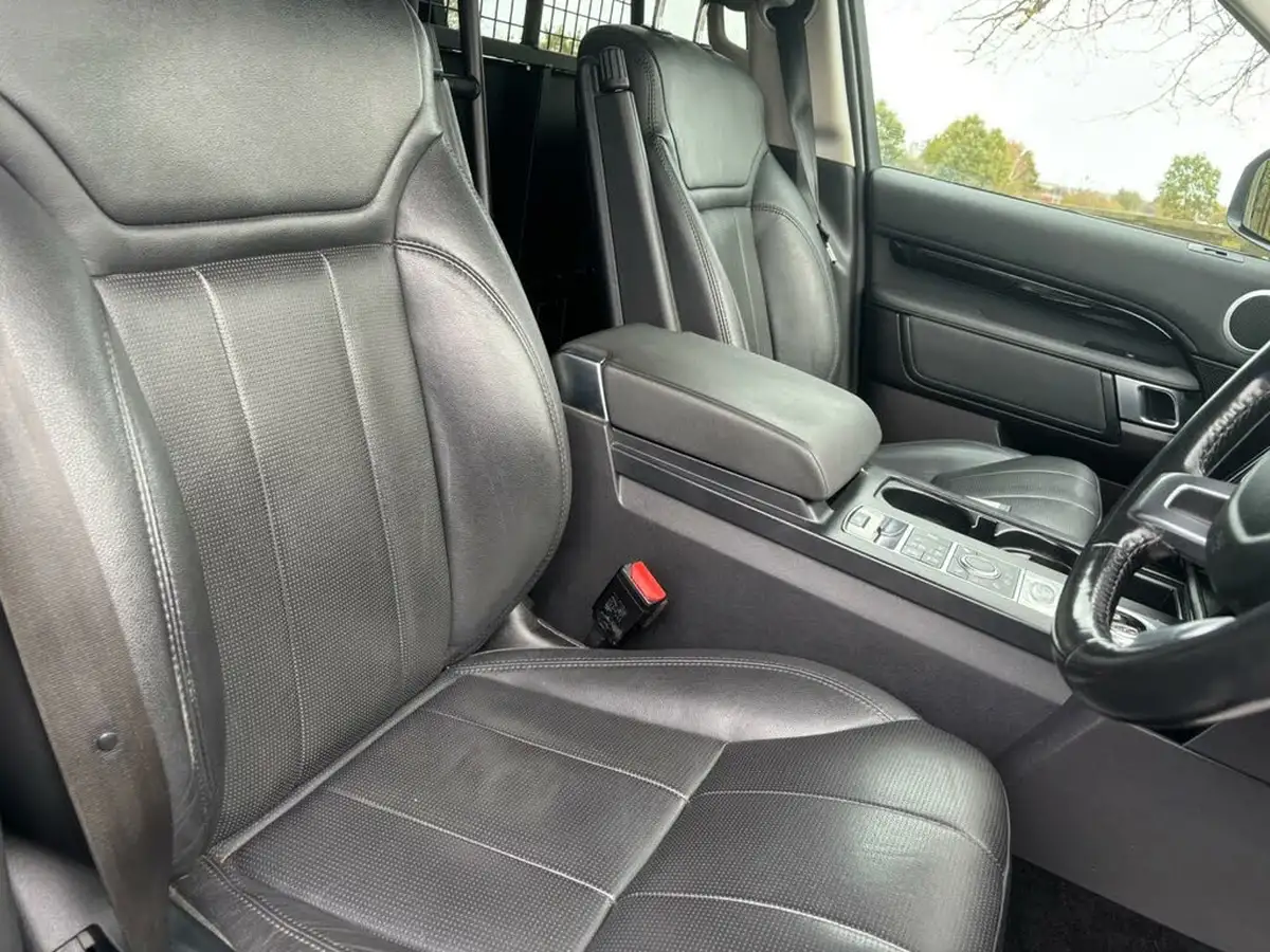2018-land-rover-discovery-30td6-se-258pse6-4wd-panel-van-auto-big-16