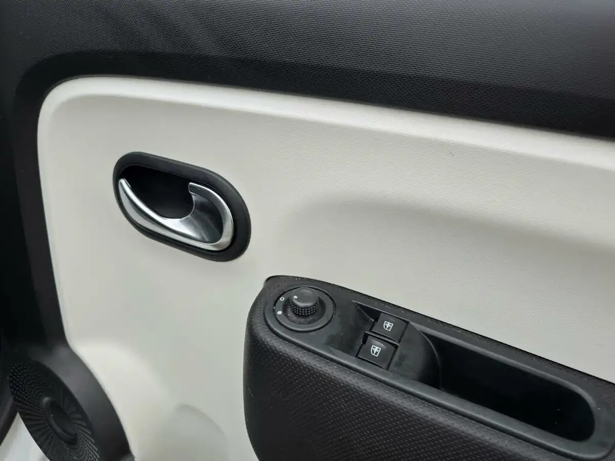 2016-renault-twingo-10-sce-dynamique-big-55