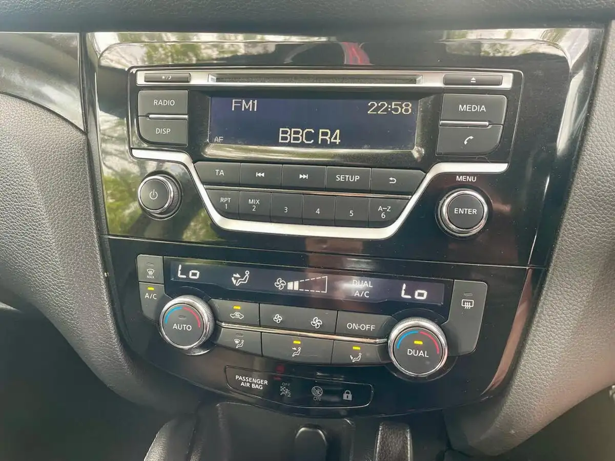 2018-nissan-qashqai-12-dig-t-acenta-big-61