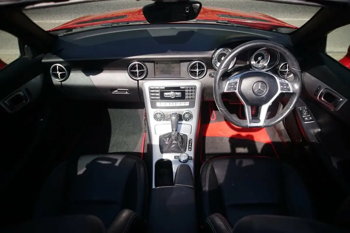 2012-mercedes-benz-slk-21td-slk250-amg-sport-204bhp-blueefficiency-ss-big-15