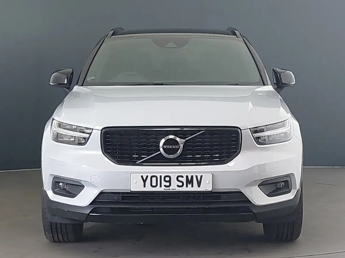 2019-volvo-xc40-15-t3-r-design-163bhp-big-18
