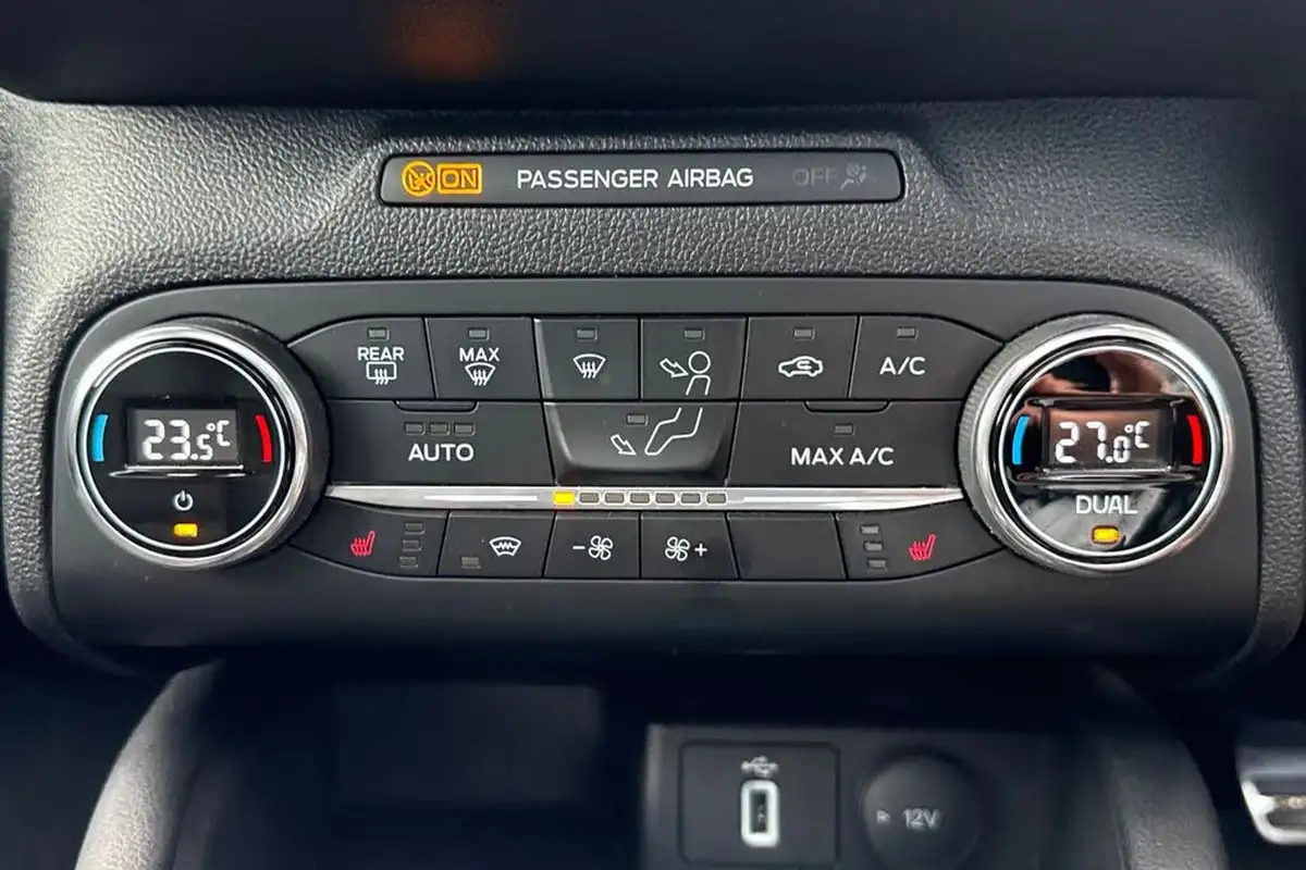 2020-ford-focus-10t-st-line-x-edition-125ps-hybrid-mhev-hatchback-big-21