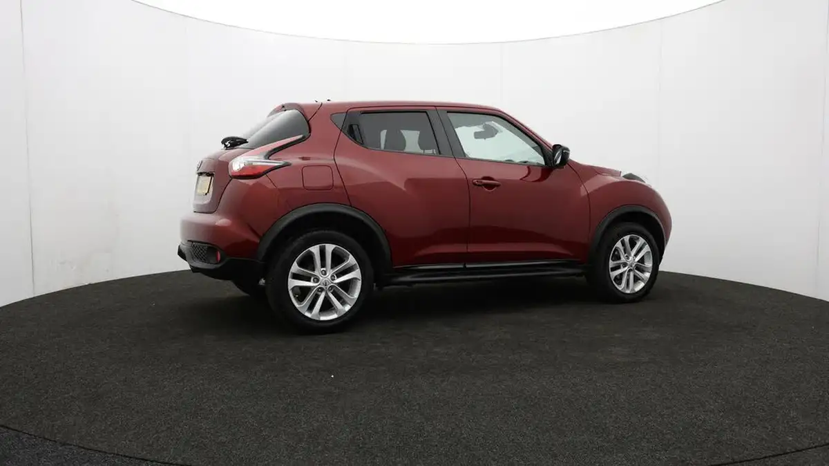 2018-nissan-juke-12-dig-t-bose-personal-edition-big-36
