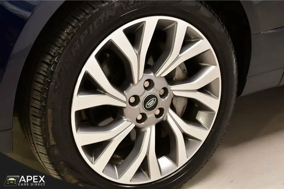 2021-land-rover-range-rover-30-d300-westminster-big-10