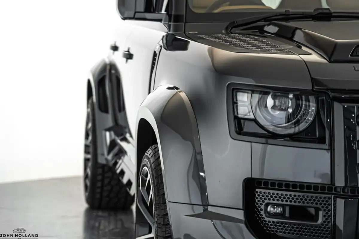 2022-land-rover-110-defender-50-p525-v8-big-10