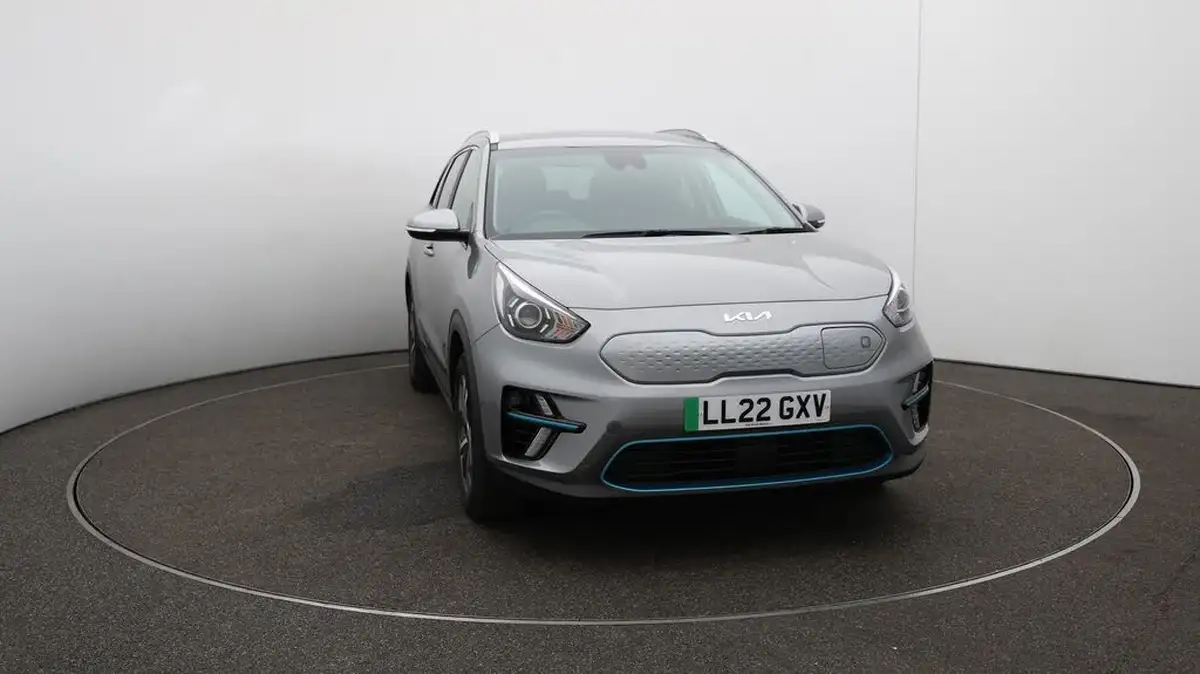 2022-kia-niro-ev-e-2-big-21