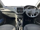 2019-peugeot-208-12-puretech-signature-small-9