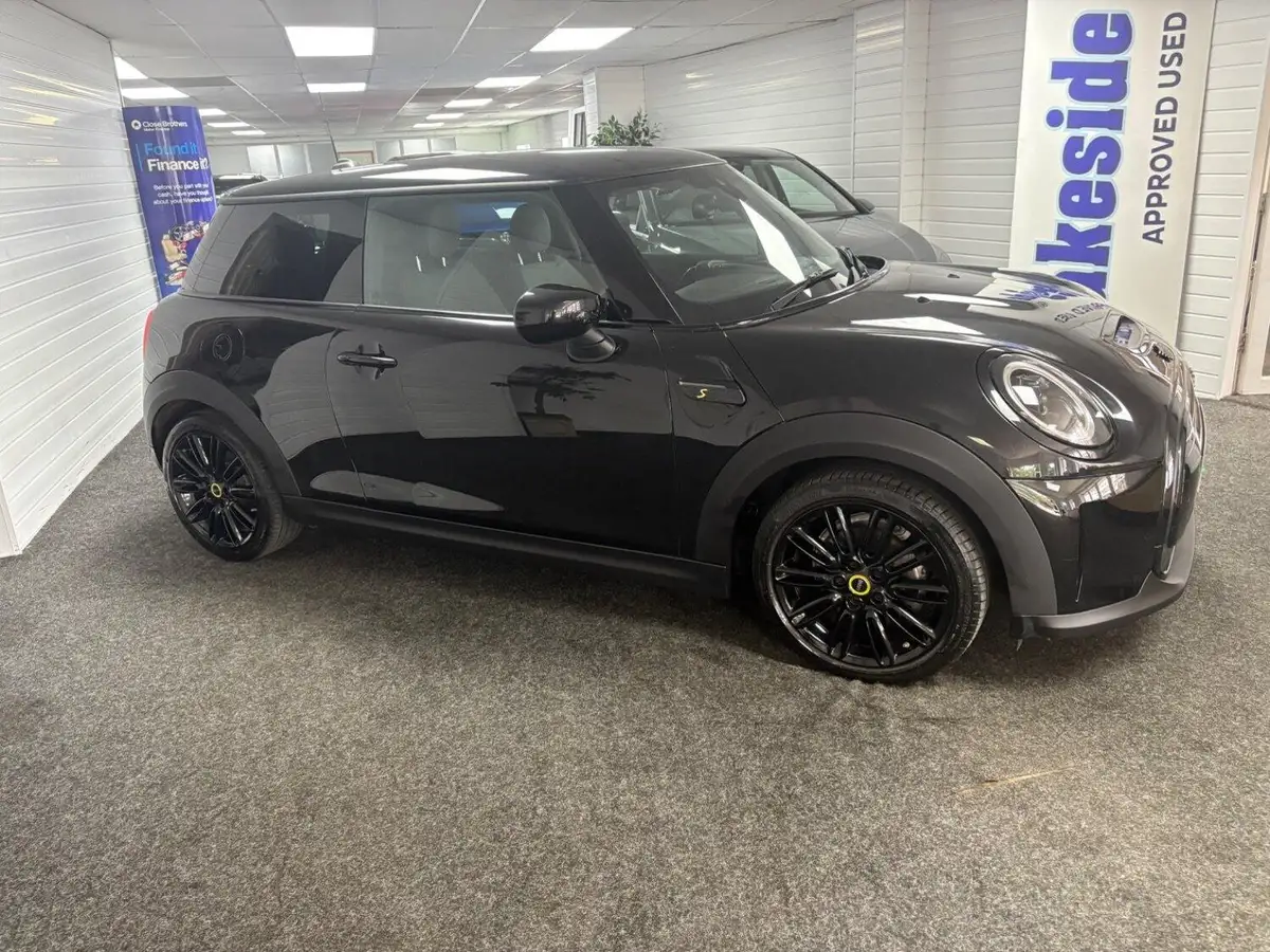 2023-mini-cooper-e-cooper-s-2-big-11