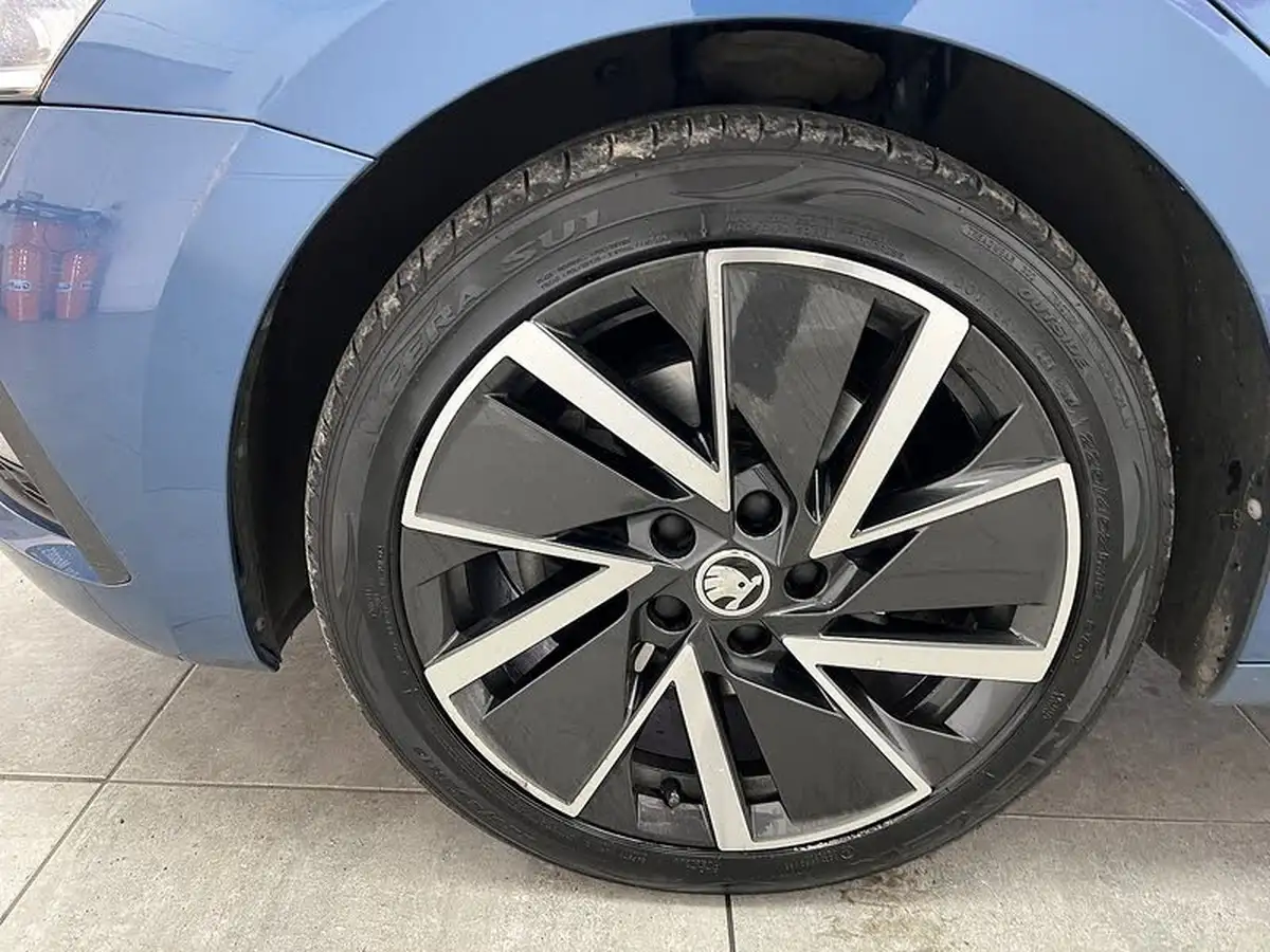 2021-skoda-octavia-14-tsi-se-technology-estate-big-22