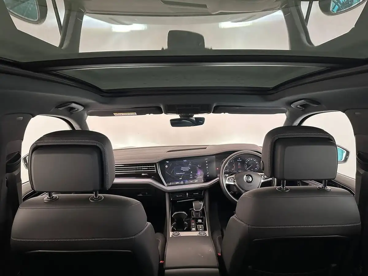 2020-volkswagen-touareg-30tdi-black-edition-286ps-big-18