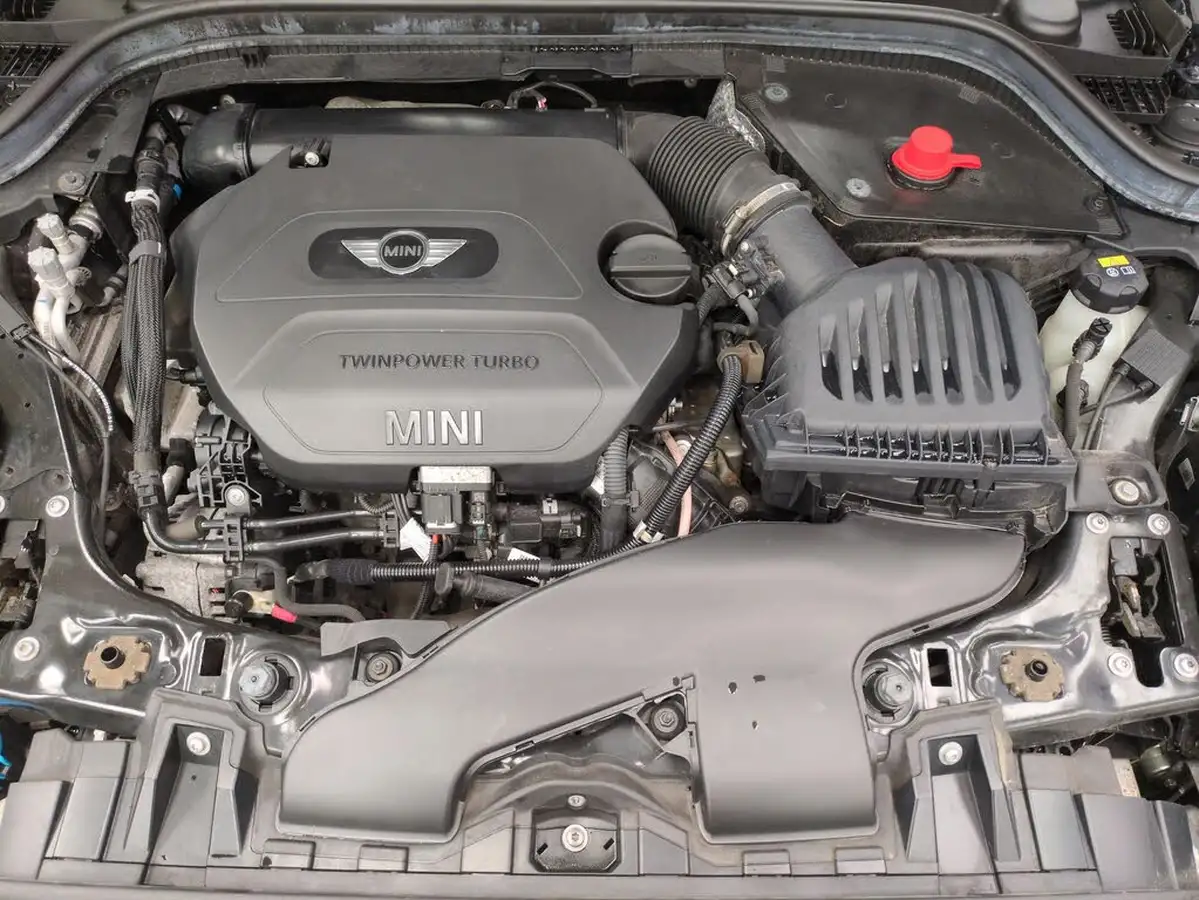 2017-mini-cooper-20td-cooper-sd-ss-5d-big-38