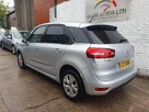 2016-citroen-c4-picasso-16bluehdi-vtr-120ps-eat6-small-4