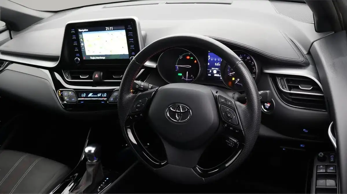 2022-toyota-c-hr-18-vvt-i-gr-sport-big-9
