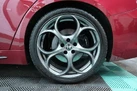 2017-alfa-romeo-giulia-20-veloce-small-21