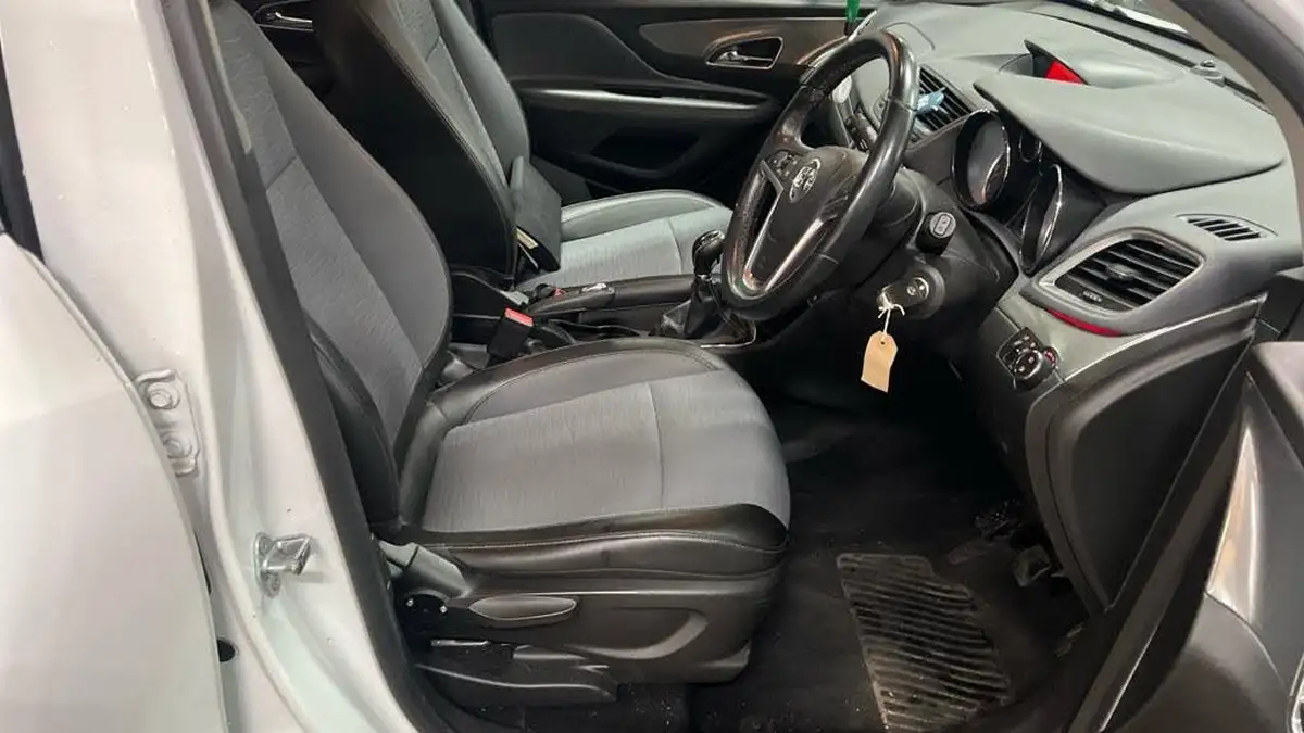 2015-vauxhall-mokka-14i-16v-turbo-limited-edition-big-10
