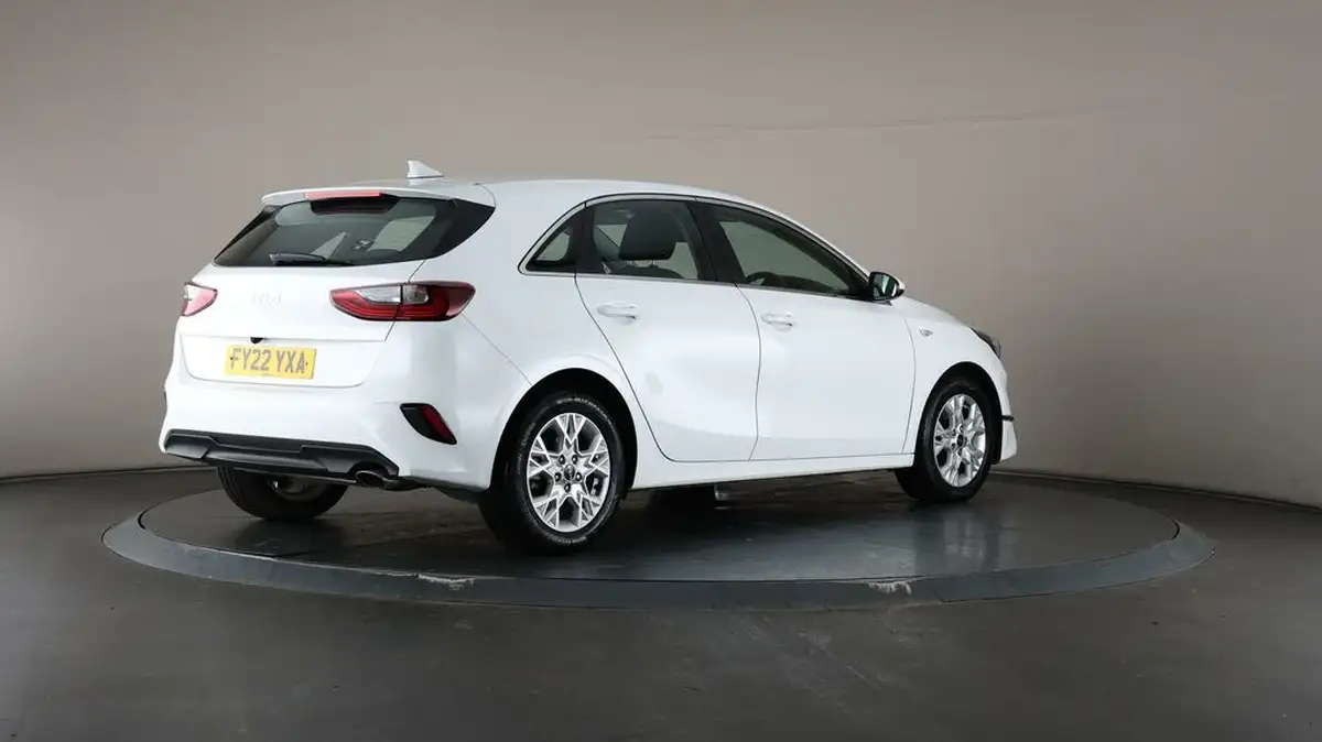 2021-kia-ceed-10-t-gdi-2-hatchback-big-65