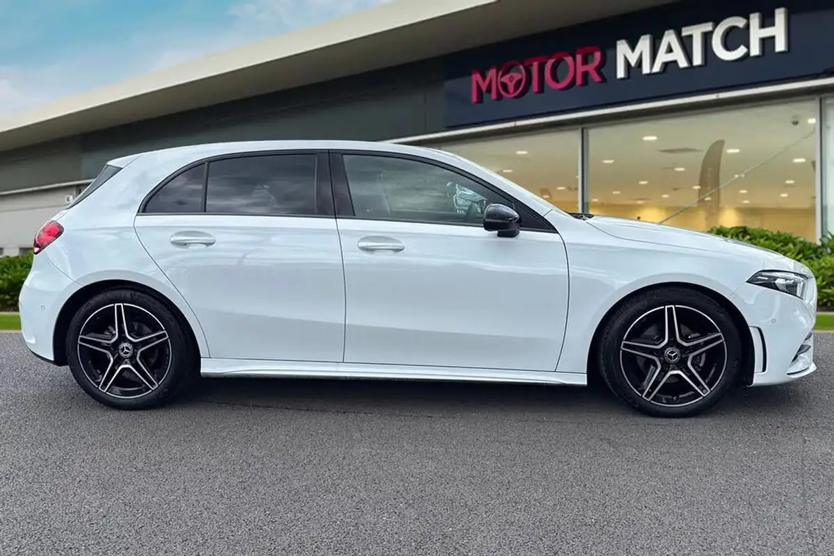2022-mercedes-benz-a-class-13-a180-amg-line-executive-hatchback-5d-7g-dct-big-2