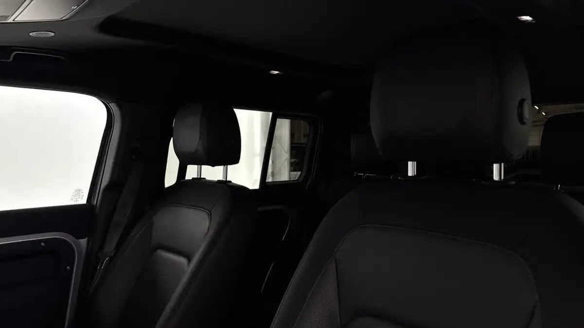 2022-land-rover-110-defender-20-p400e-x-dynamic-s-big-35