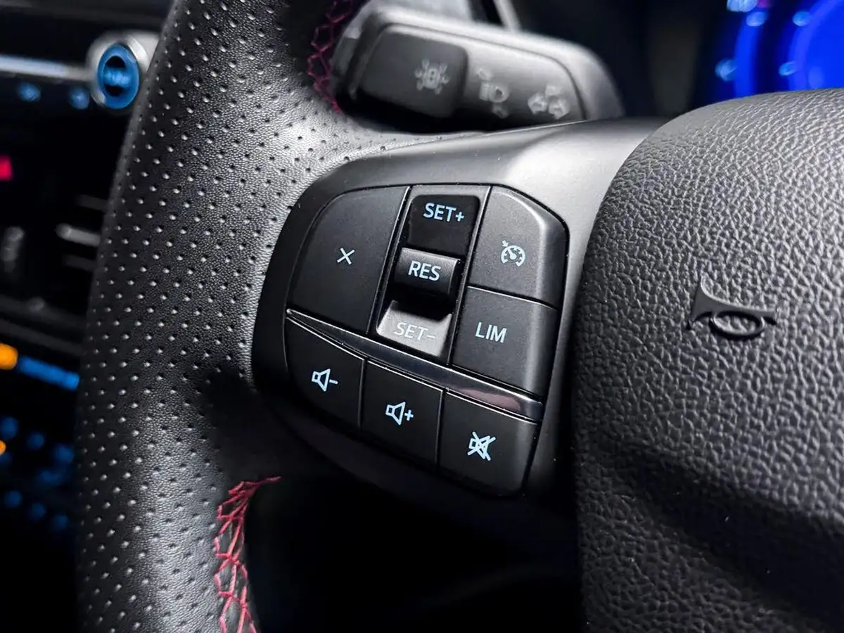 2022-ford-kuga-25t-st-line-x-edition-225ps-phev-big-36