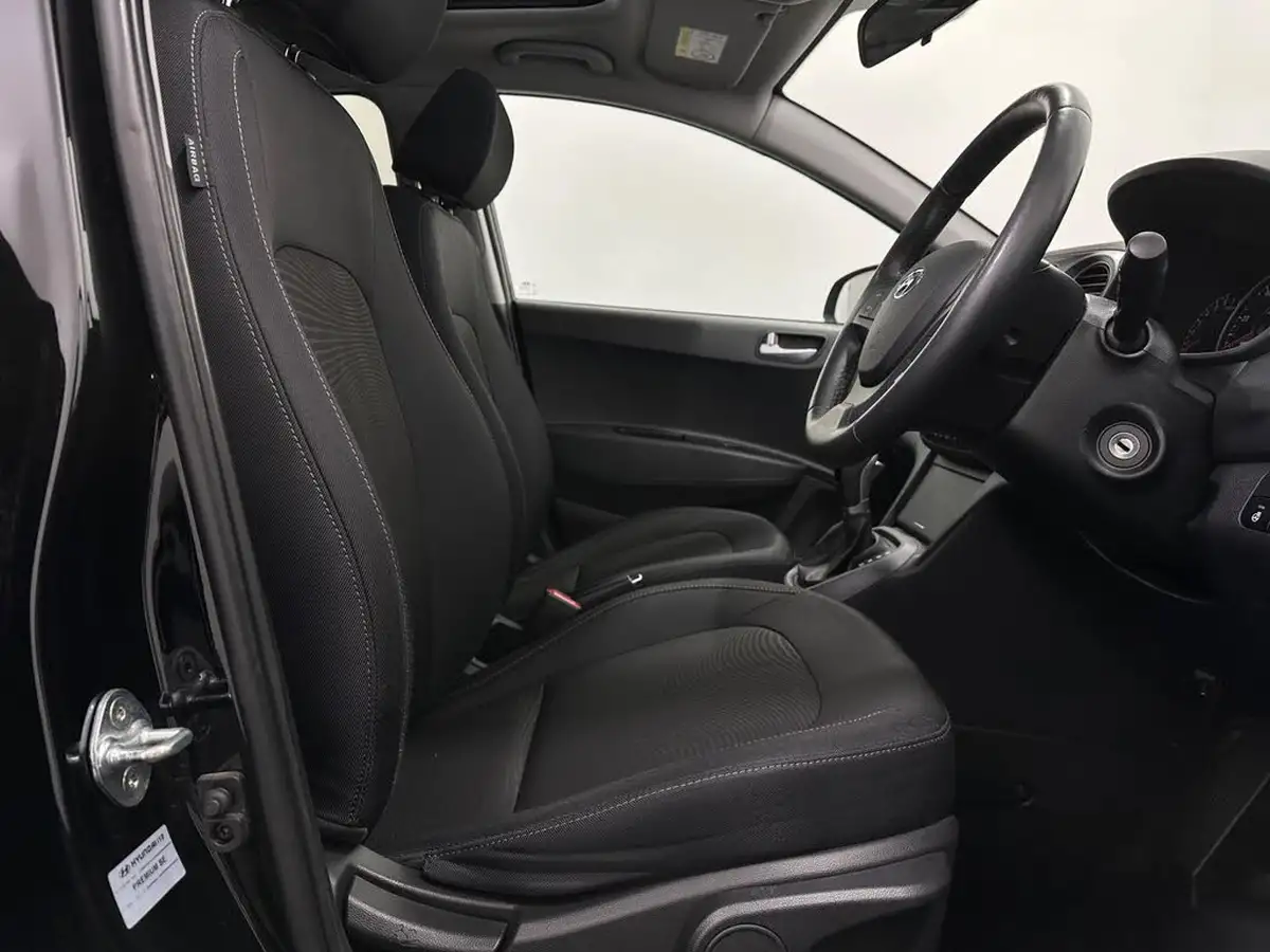 2018-hyundai-i10-12-premium-se-auto-big-27