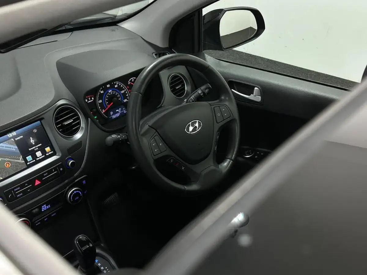2018-hyundai-i10-12-premium-se-auto-big-51
