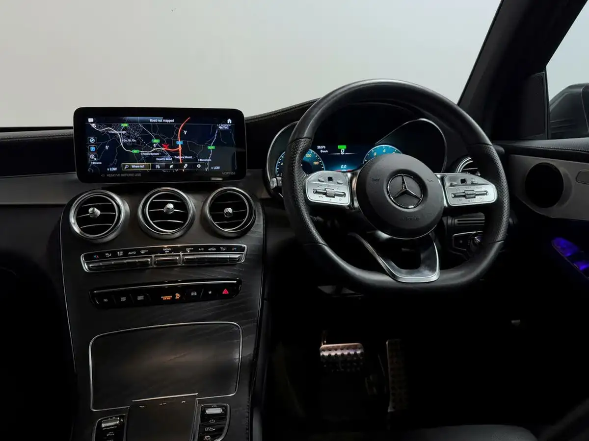 2022-mercedes-benz-glc-class-20-glc300-amg-line-premium-towing-station-wagon-5d-1991cc-big-37