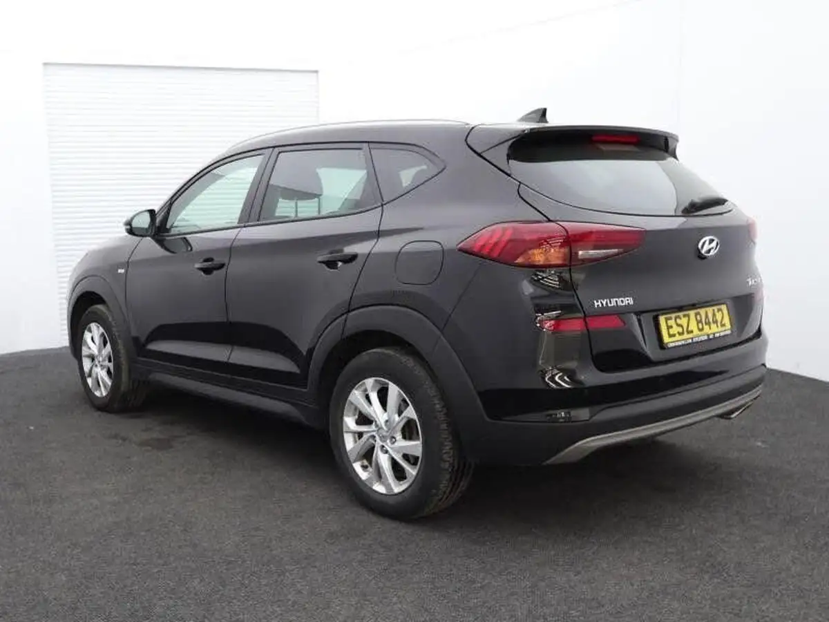 2021-hyundai-tucson-16crdi-se-nav-115ps-big-4