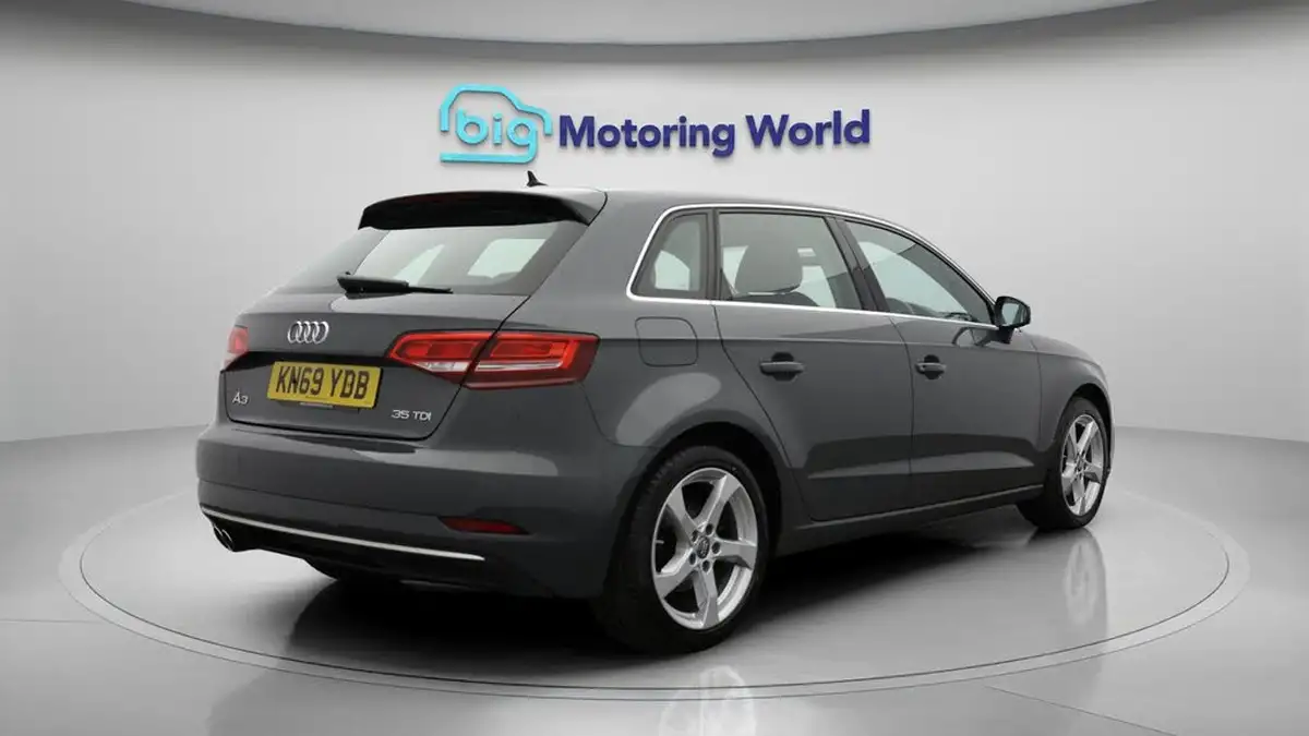 2019-audi-a3-20-35-tdi-sportback-5d-s-tronic-big-7