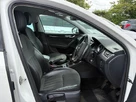 2018-skoda-octavia-16tdi-se-l-scr-estate-small-3