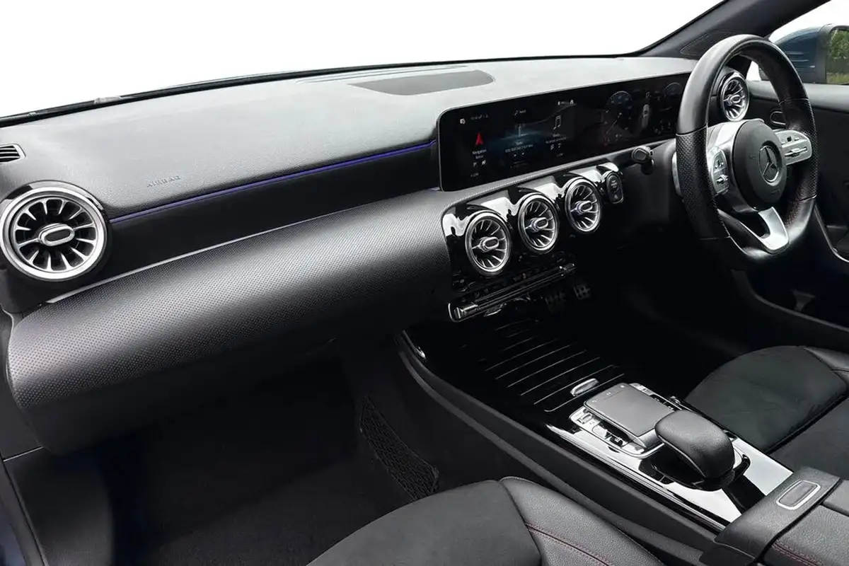 2019-mercedes-benz-a-class-15d-a180d-amg-line-premium-hatchback-5d-7g-dct-big-14