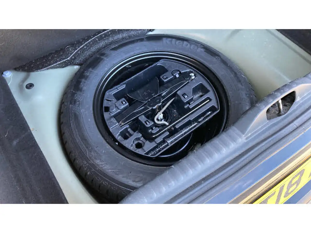 2018-citroen-c3-12-puretech-feel-82ps-big-28
