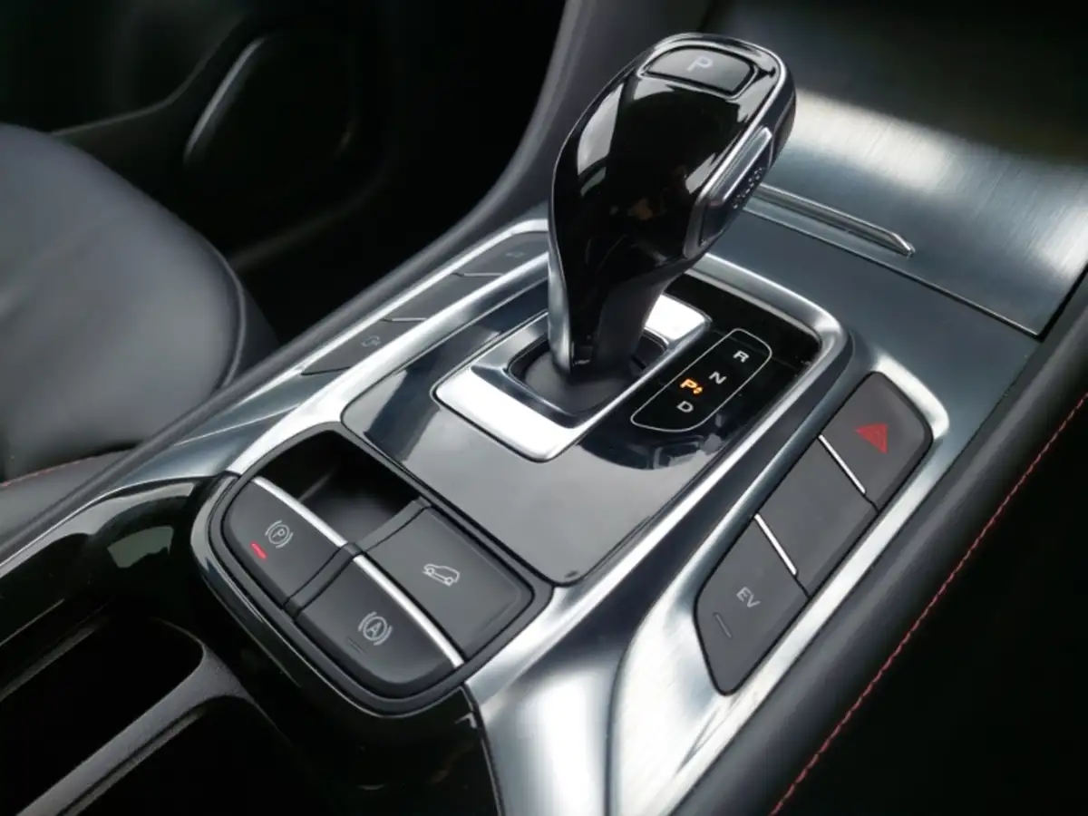 2023-mg-hs-15t-gdi-trophy-258ps-plug-in-hybrid-auto-big-18
