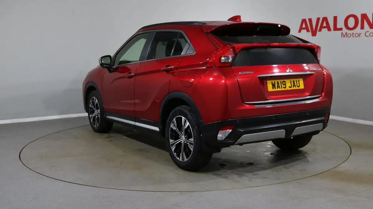 2019-mitsubishi-eclipse-cross-15-3-auto-big-5